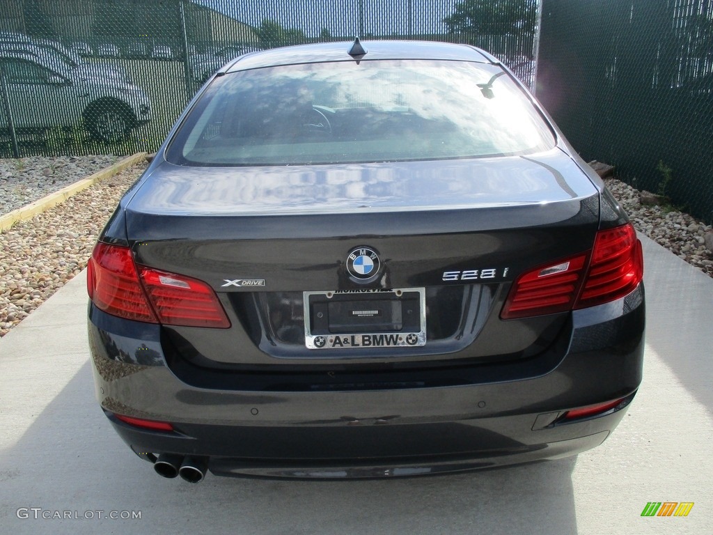 2016 5 Series 528i xDrive Sedan - Dark Graphite Metallic / Black photo #9