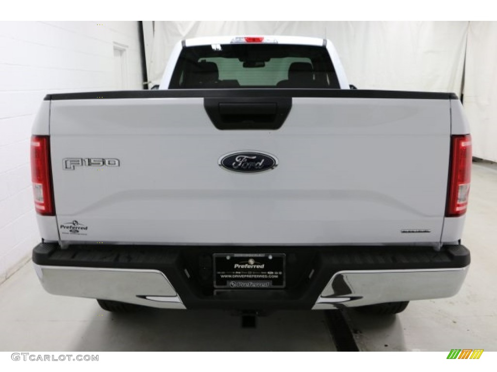 2016 F150 XLT Regular Cab 4x4 - Oxford White / Medium Earth Gray photo #5