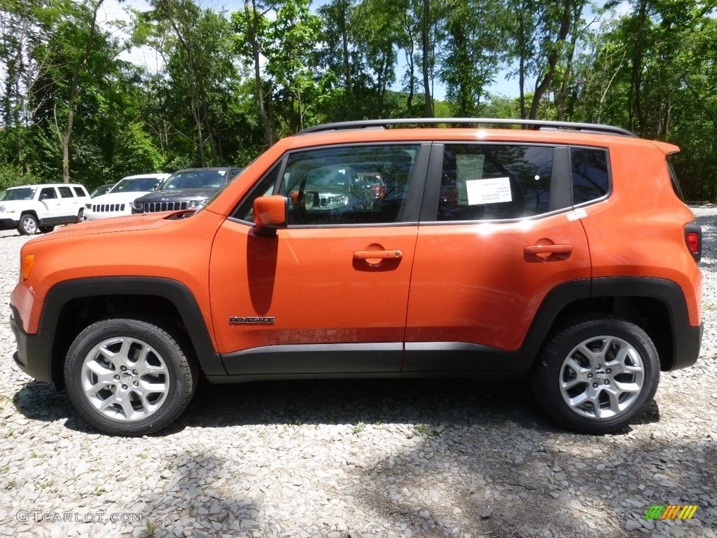 2016 Renegade Latitude 4x4 - Omaha Orange / Bark Brown/Ski Grey photo #2