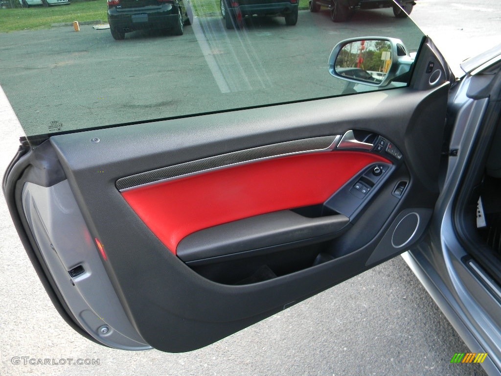 2010 S5 4.2 FSI quattro Coupe - Ice Silver Metallic / Magma Red Silk Nappa Leather photo #18