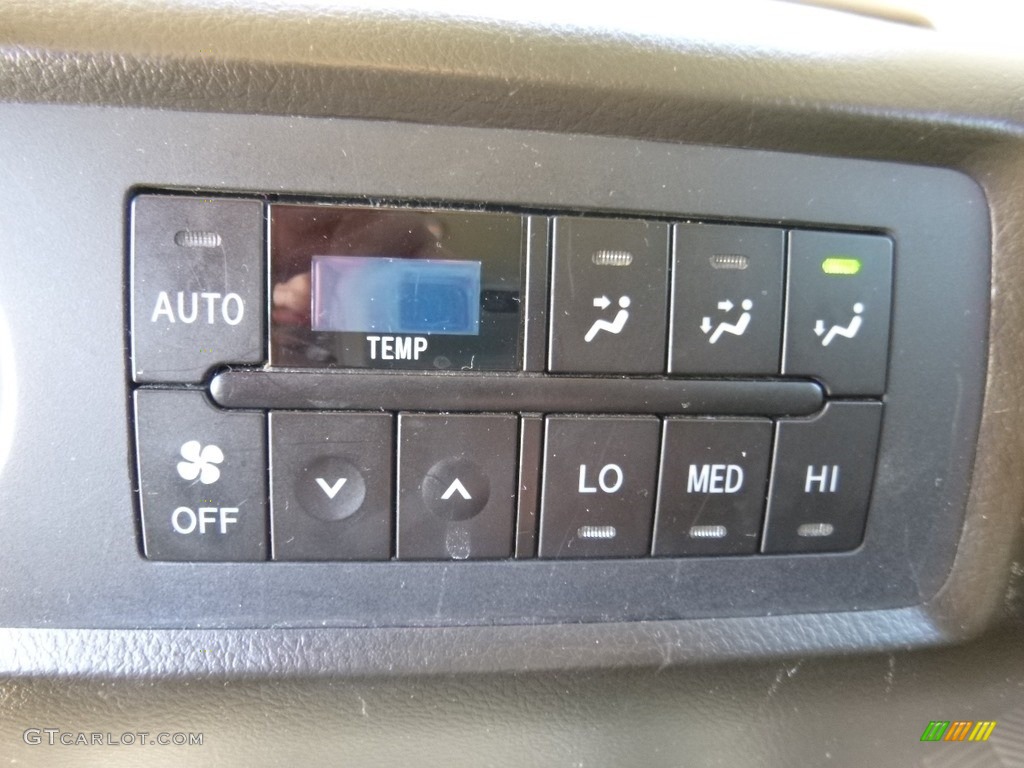 2008 Sequoia SR5 - Nautical Blue Metallic / Sand Beige photo #17