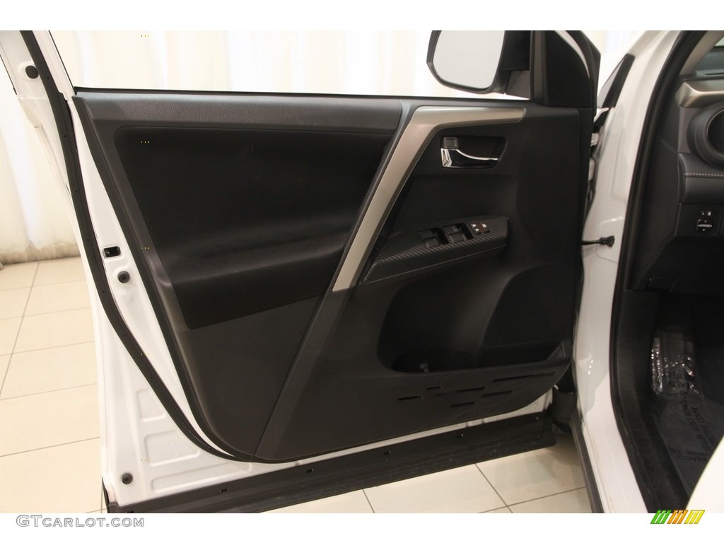 2014 RAV4 XLE AWD - Super White / Black photo #4