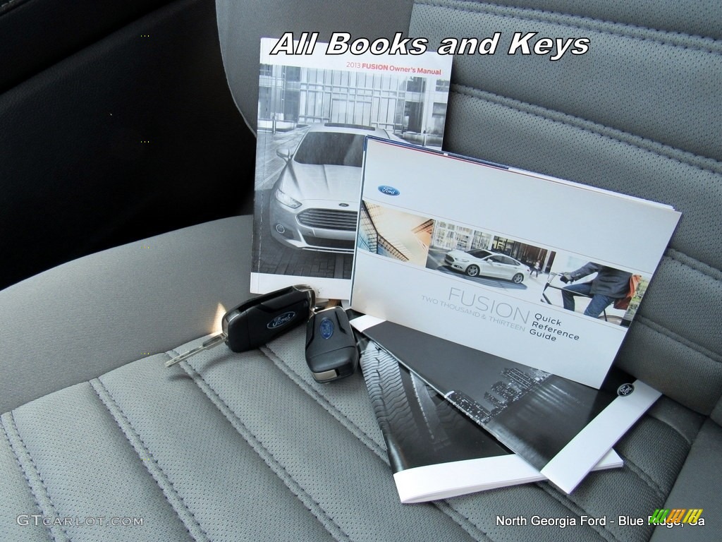 2013 Fusion S - Ingot Silver Metallic / Earth Gray photo #26