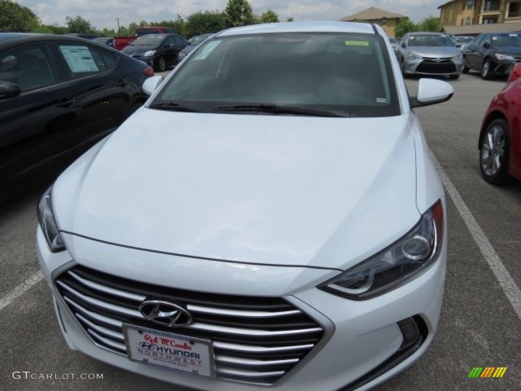 2017 Elantra SE - White / Gray photo #2