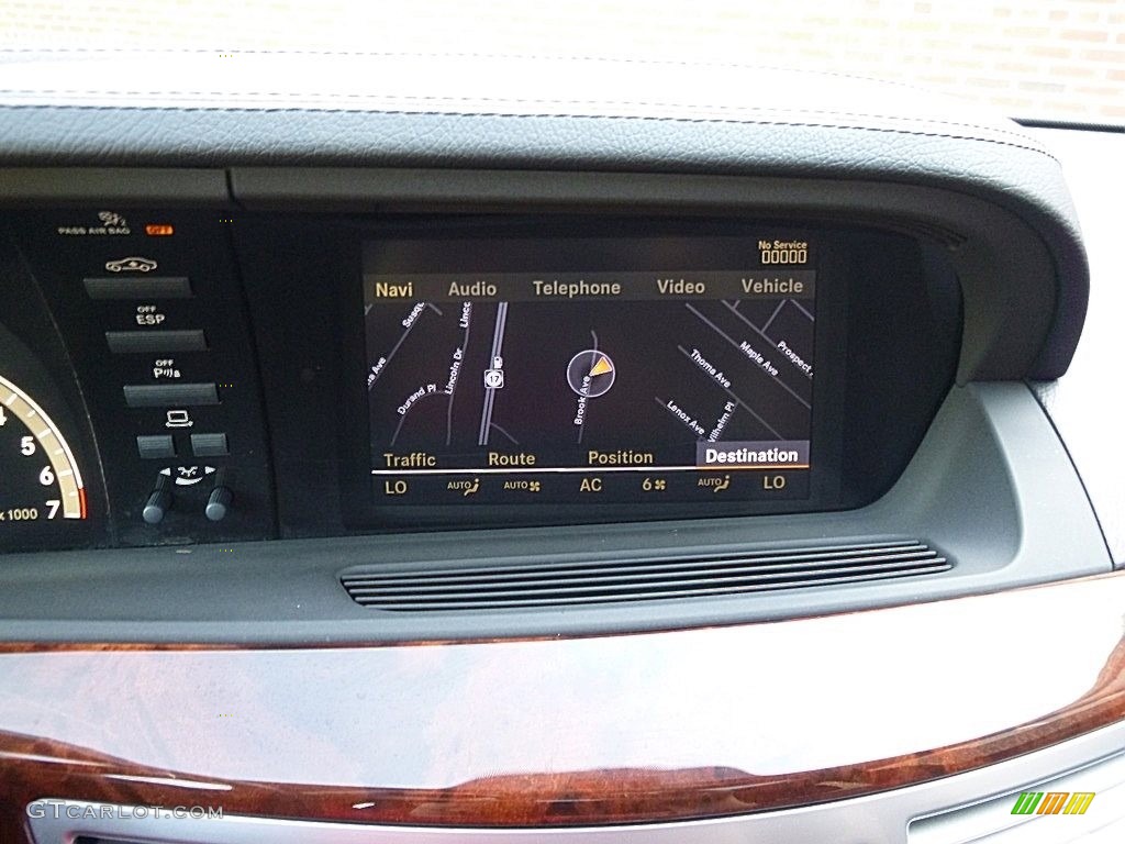 2009 S 550 4Matic Sedan - Flint Grey Metallic / Grey/Dark Grey photo #31