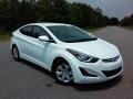 White - Elantra SE Photo No. 4