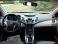 White - Elantra SE Photo No. 21