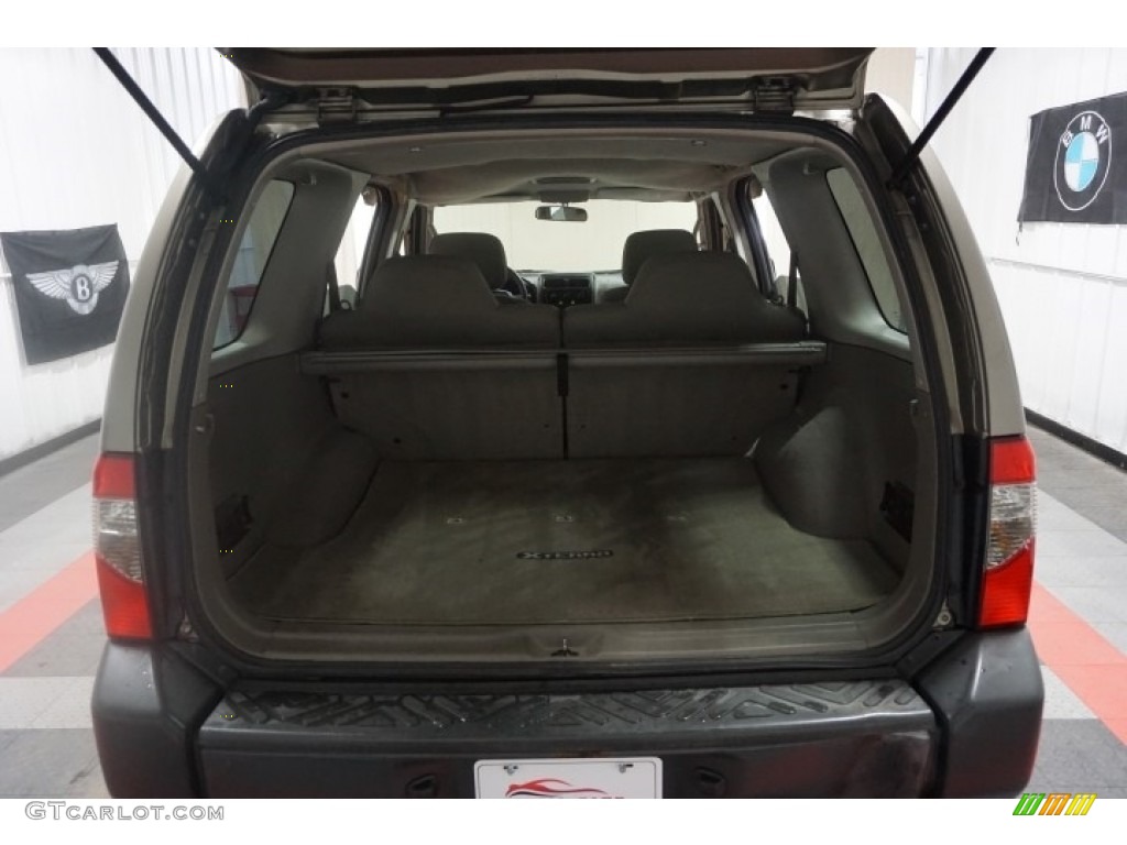 2004 Xterra XE - Silver Lightning Metallic / Sage photo #20