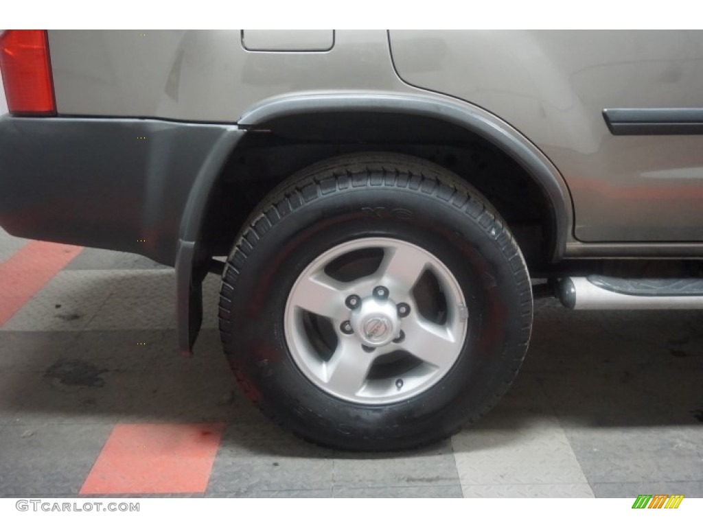 2004 Xterra XE - Silver Lightning Metallic / Sage photo #66