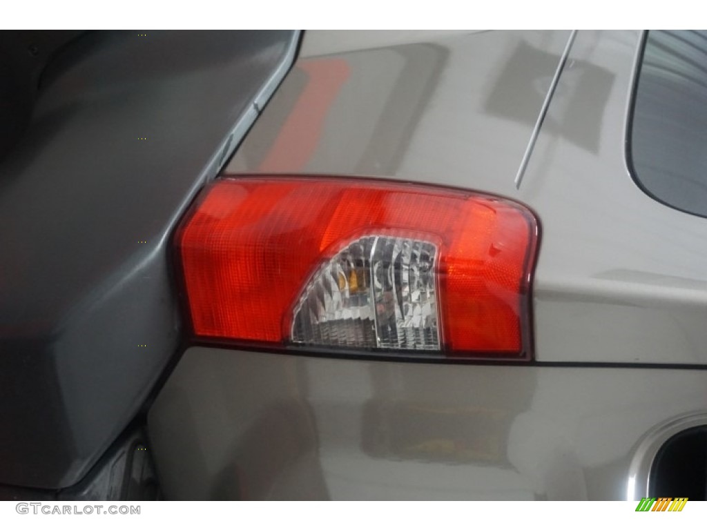 2004 Xterra XE - Silver Lightning Metallic / Sage photo #69