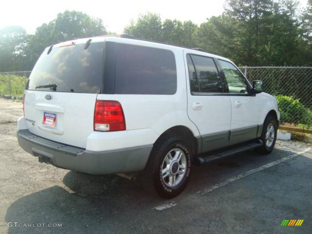 2003 Expedition XLT 4x4 - Oxford White / Medium Parchment photo #6