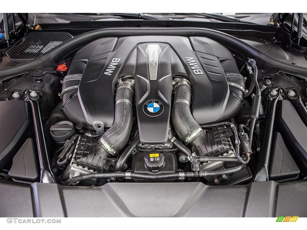 2016 BMW 7 Series 750i Sedan 4.4 Liter DI TwinPower Turbocharged DOHC 32-Valve VVT V8 Engine Photo #113738083