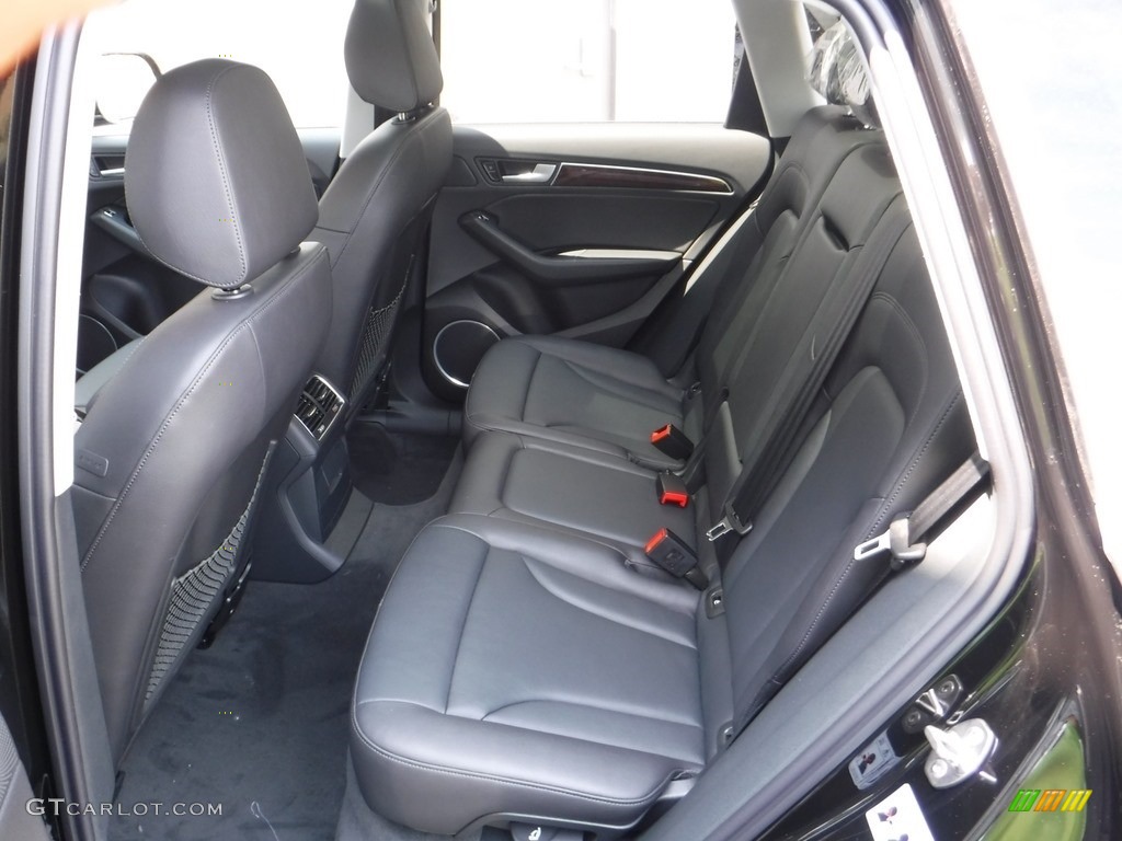 2016 Q5 2.0 TFSI Premium quattro - Mythos Black Metallic / Black photo #32