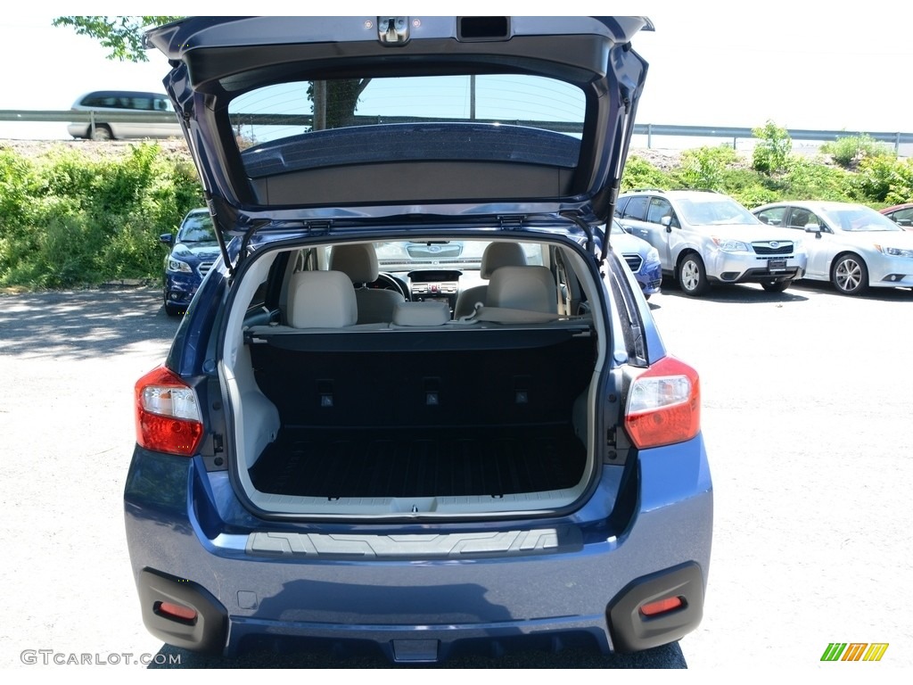 2013 XV Crosstrek 2.0 Premium - Marine Blue Pearl / Ivory photo #8