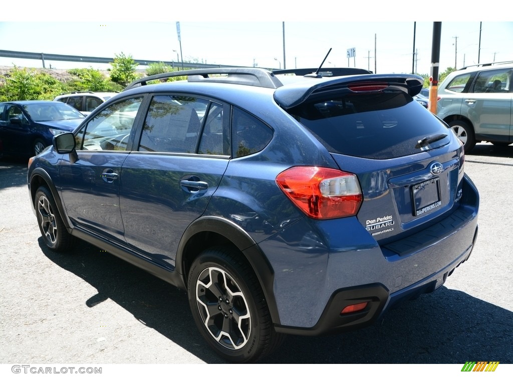 2013 XV Crosstrek 2.0 Premium - Marine Blue Pearl / Ivory photo #10