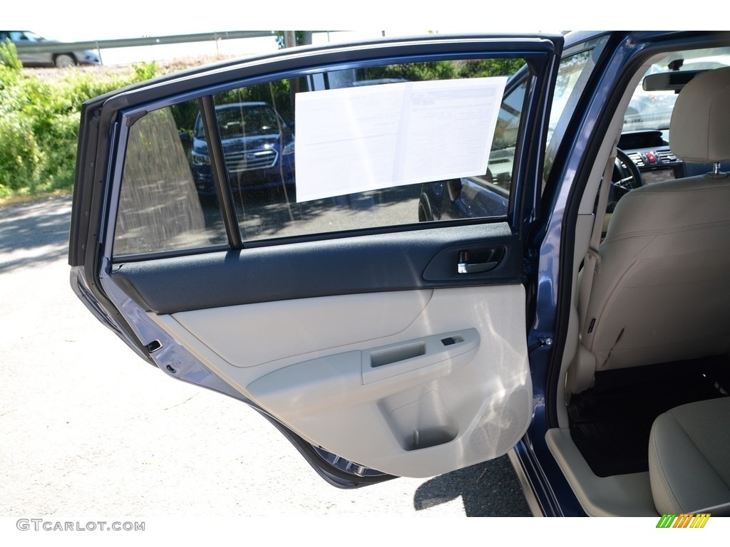 2013 XV Crosstrek 2.0 Premium - Marine Blue Pearl / Ivory photo #21