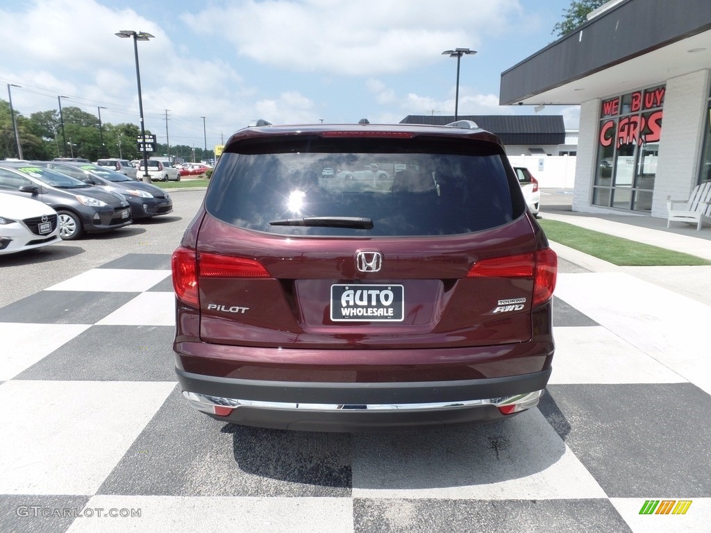 2016 Pilot Touring AWD - Dark Cherry Pearl / Beige photo #4