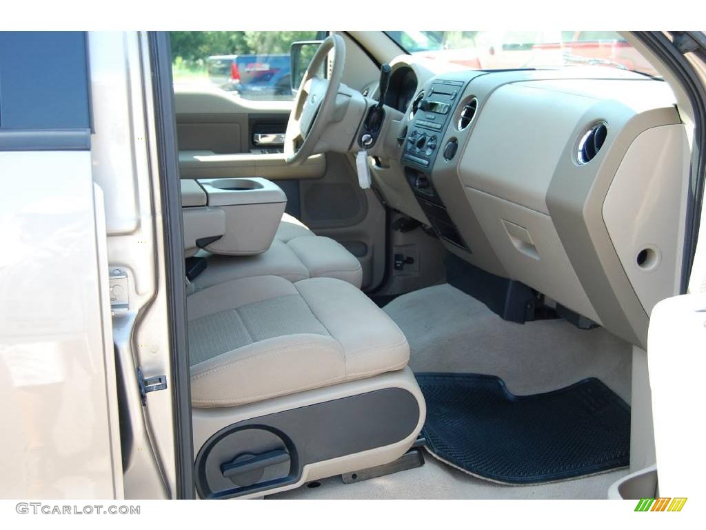 2006 F150 XLT SuperCrew - Arizona Beige Metallic / Tan photo #10