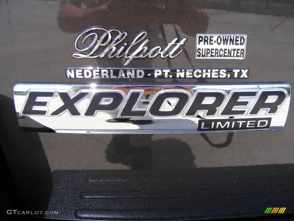 2006 Explorer Limited 4x4 - Dark Stone Metallic / Camel photo #19