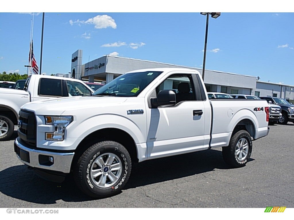 2016 F150 XL Regular Cab 4x4 - Oxford White / Medium Earth Gray photo #3