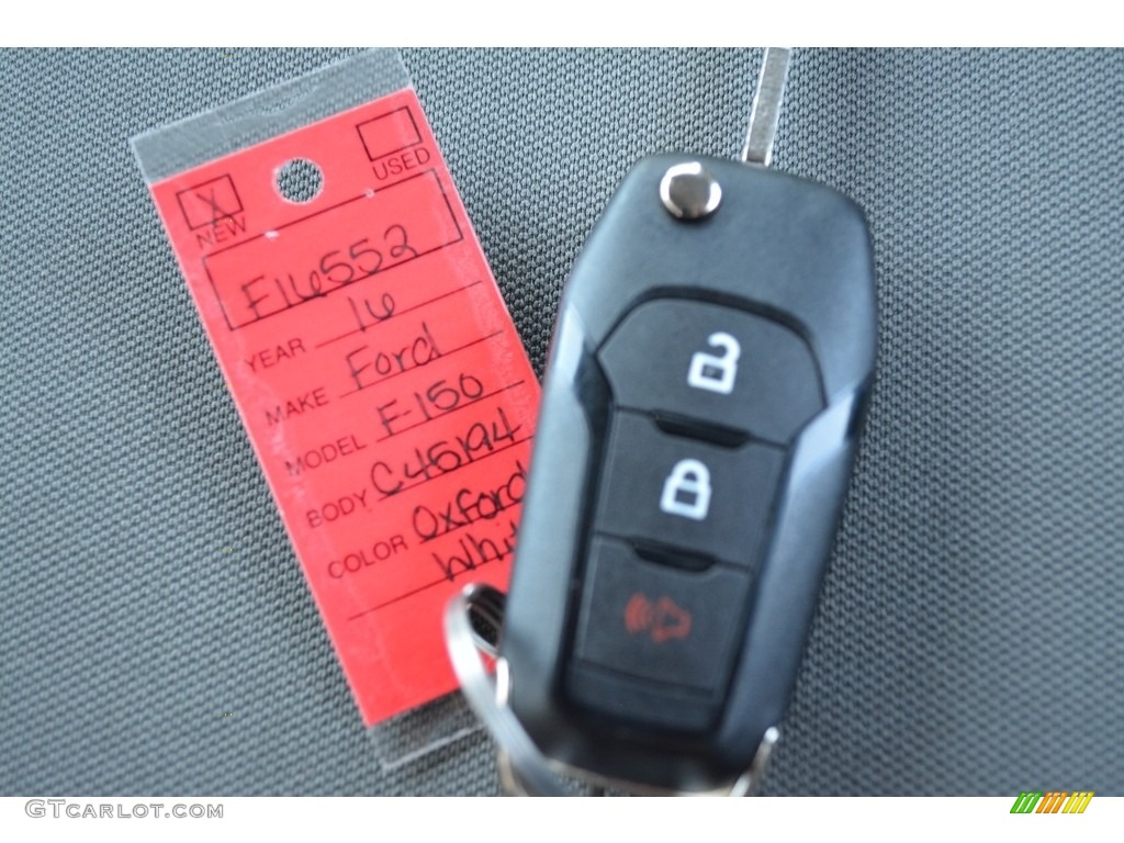 2016 F150 XL Regular Cab 4x4 - Oxford White / Medium Earth Gray photo #15