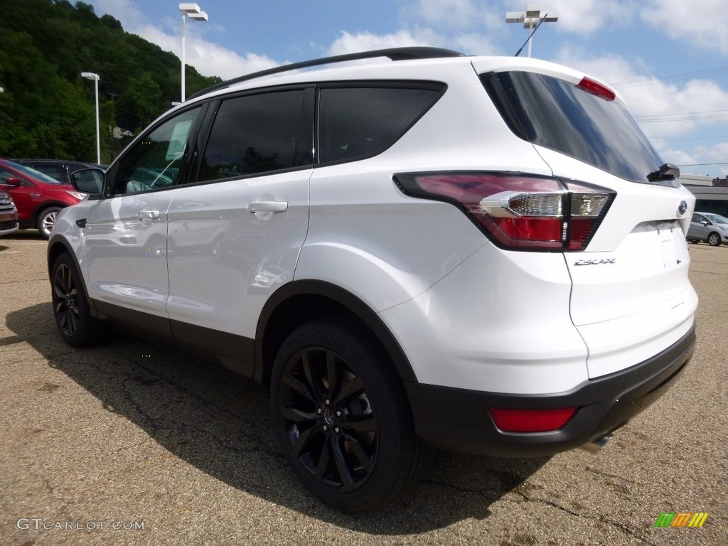 2017 Escape SE 4WD - Oxford White / Charcoal Black photo #5