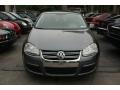 Platinum Grey Metallic - Jetta SE Sedan Photo No. 2