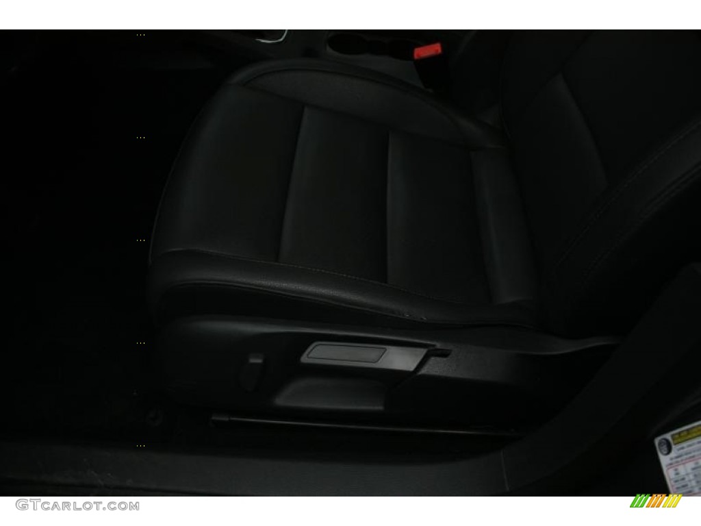 2010 Jetta SE Sedan - Platinum Grey Metallic / Titan Black photo #31