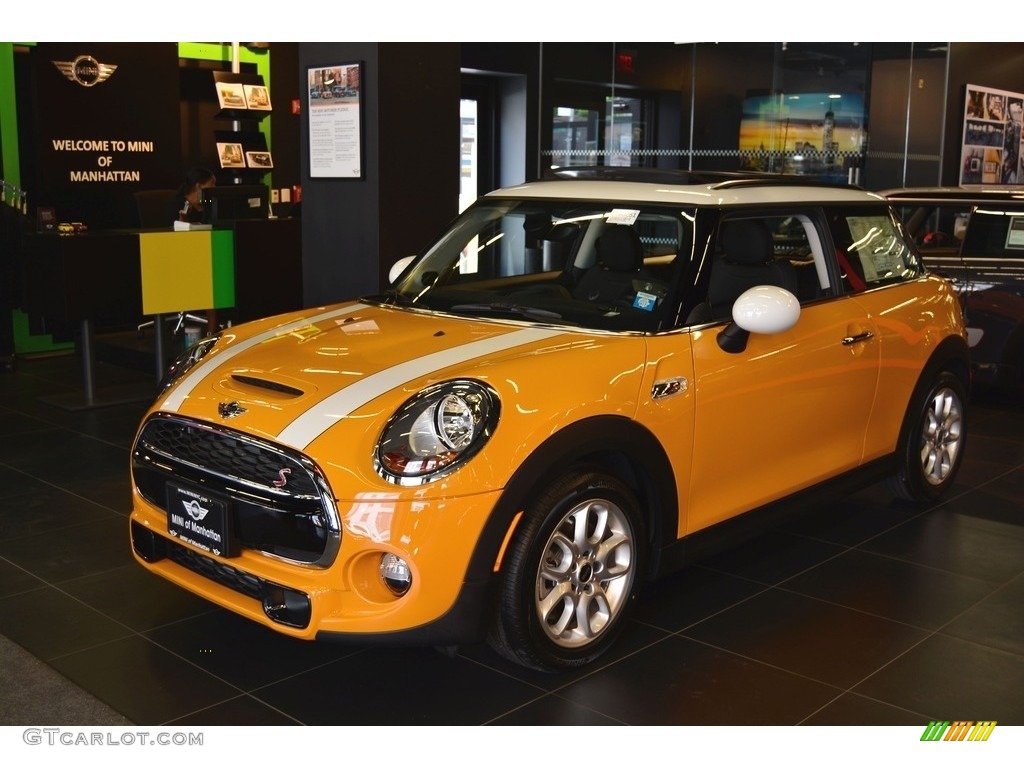 2016 Hardtop Cooper S 2 Door - Volcanic Orange / Carbon Black photo #1