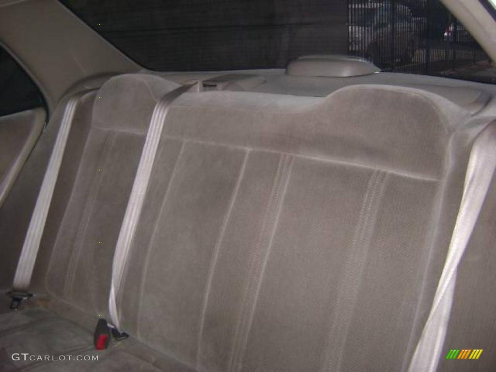 1999 Accord DX Sedan - Taffeta White / Ivory photo #13