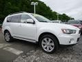 Diamond White Pearl - Outlander SE AWD Photo No. 8