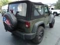 Tank - Wrangler Sport Photo No. 4