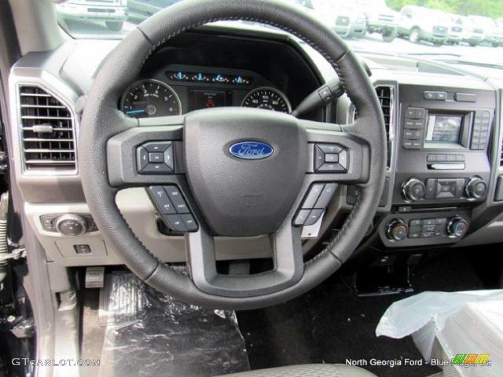 2016 F150 XLT Regular Cab 4x4 - Shadow Black / Medium Earth Gray photo #17