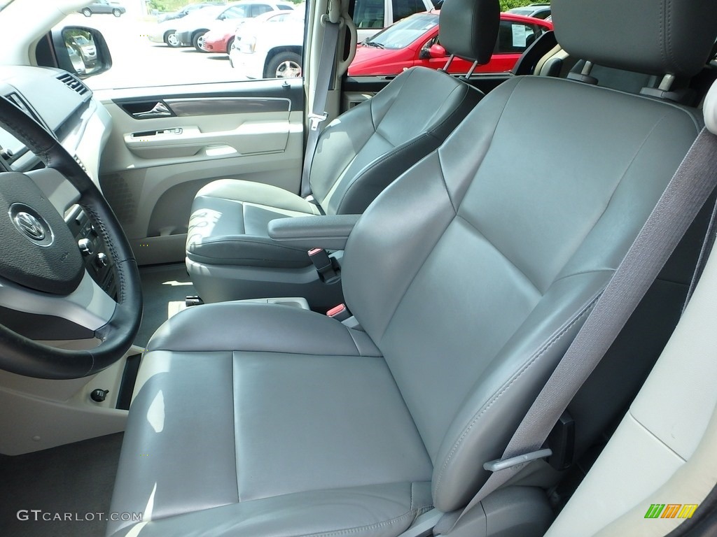 2010 Routan SE - Antigua Blue Metallic / Aero Gray photo #8