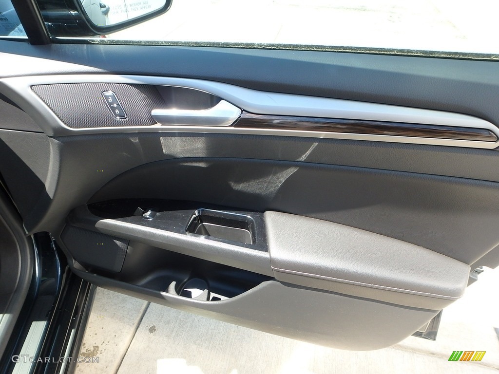 2014 Fusion SE EcoBoost - Dark Side / Charcoal Black photo #12