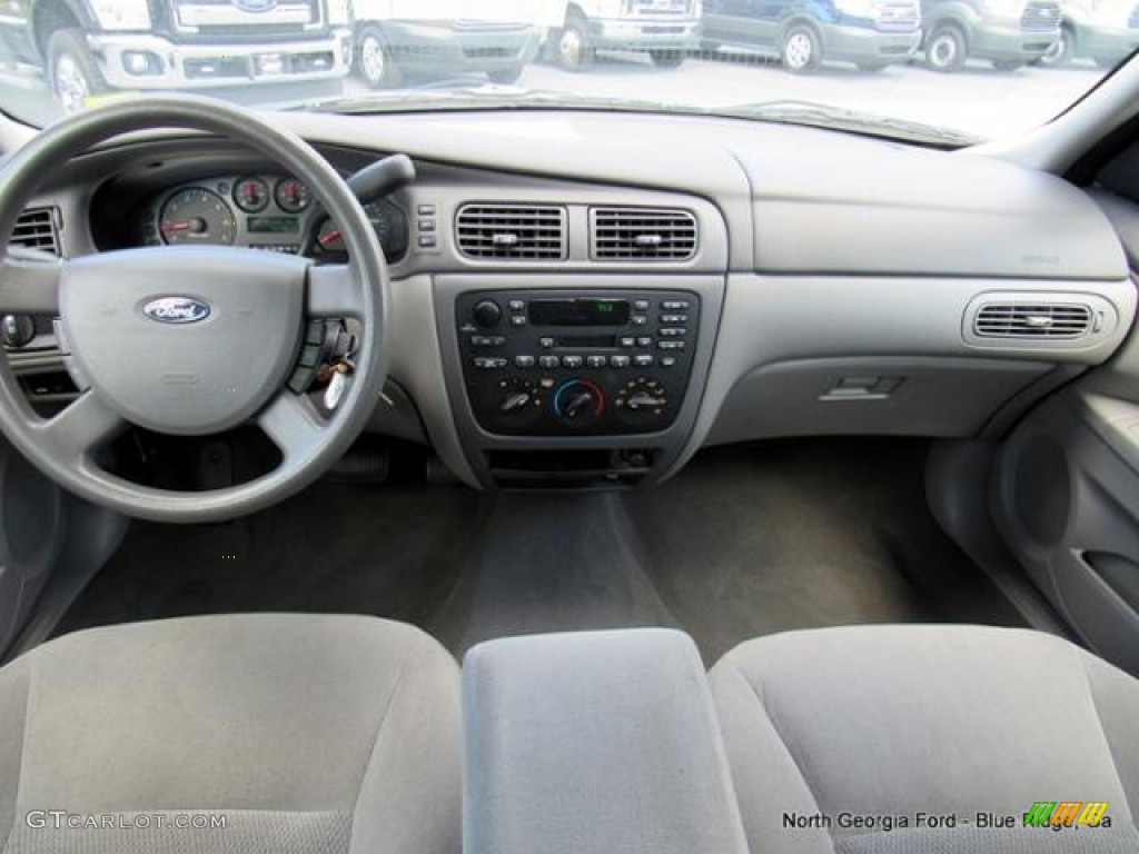 2007 Taurus SE - Vibrant White / Medium/Dark Flint photo #23