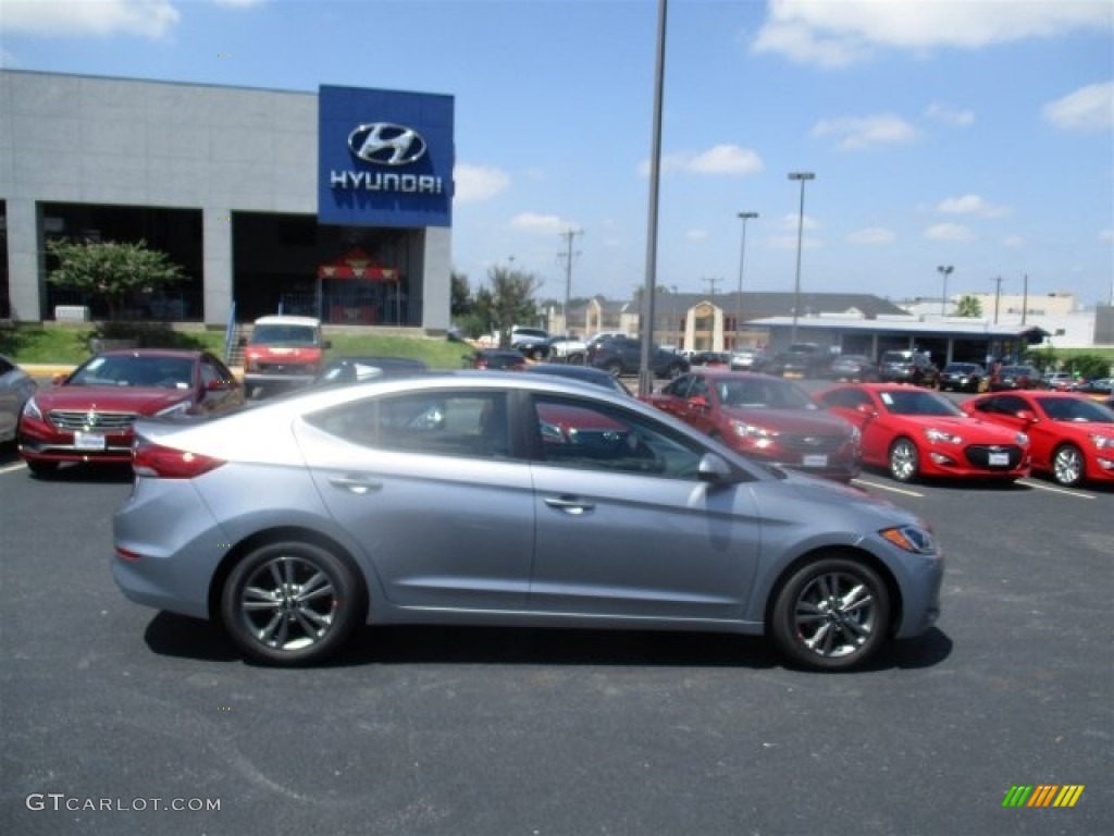 2017 Elantra SE - Gray / Gray photo #8