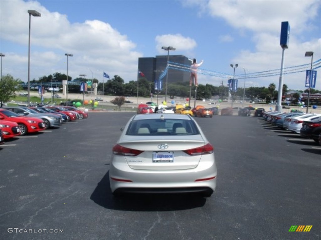 2017 Elantra SE - Beige / Beige photo #6