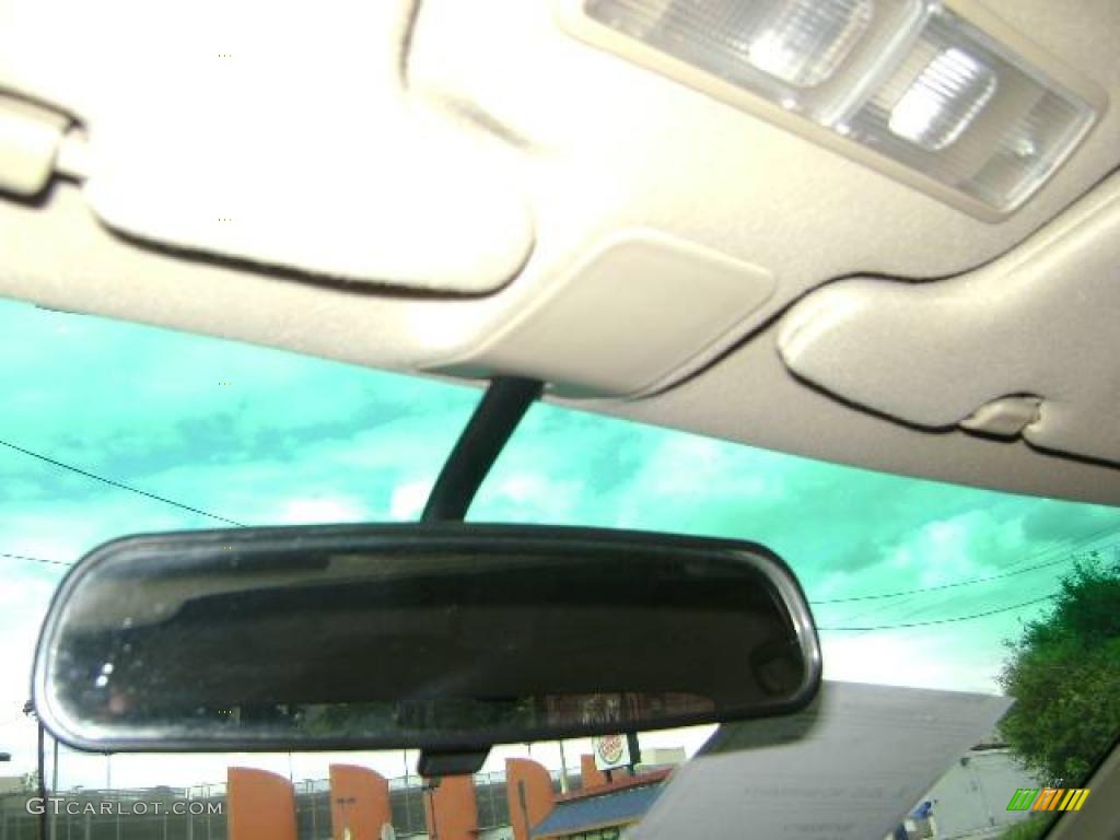 2004 Civic LX Sedan - Galapagos Green / Ivory Beige photo #17