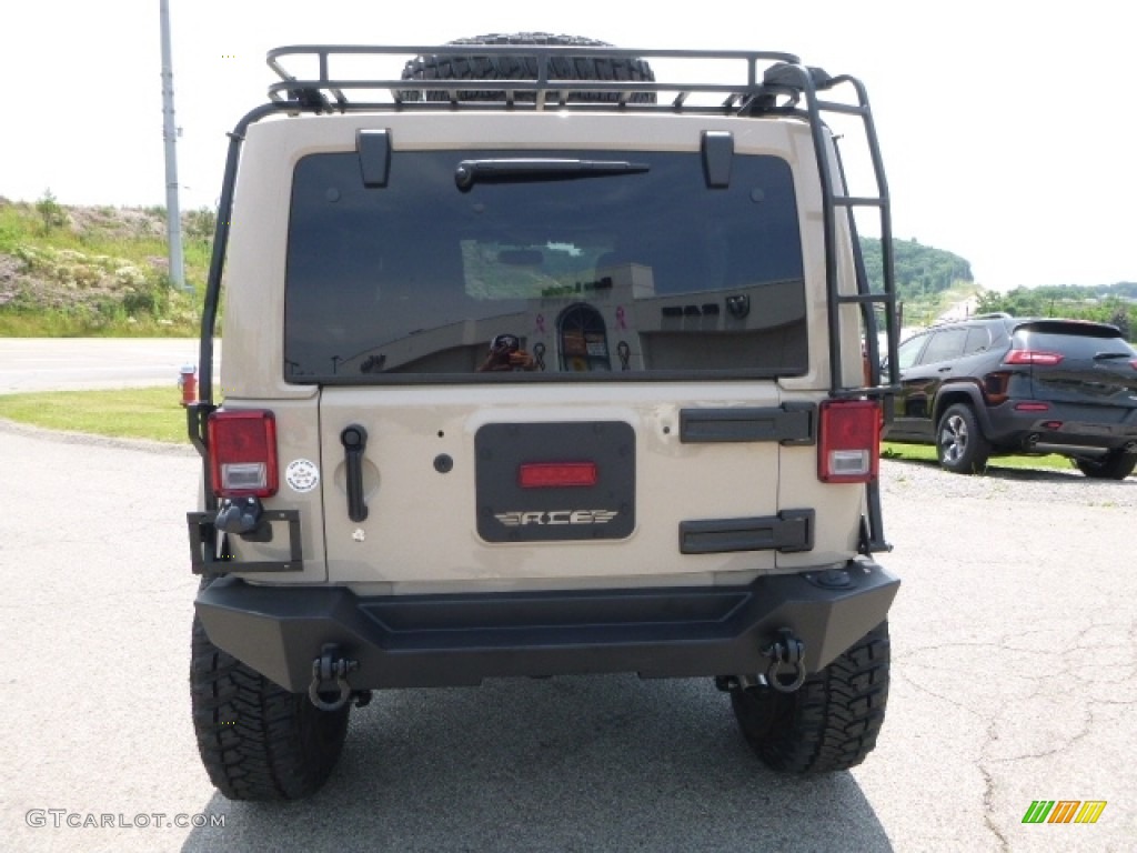 2016 Wrangler Unlimited Sahara 4x4 - Mojave Sand / Black photo #6