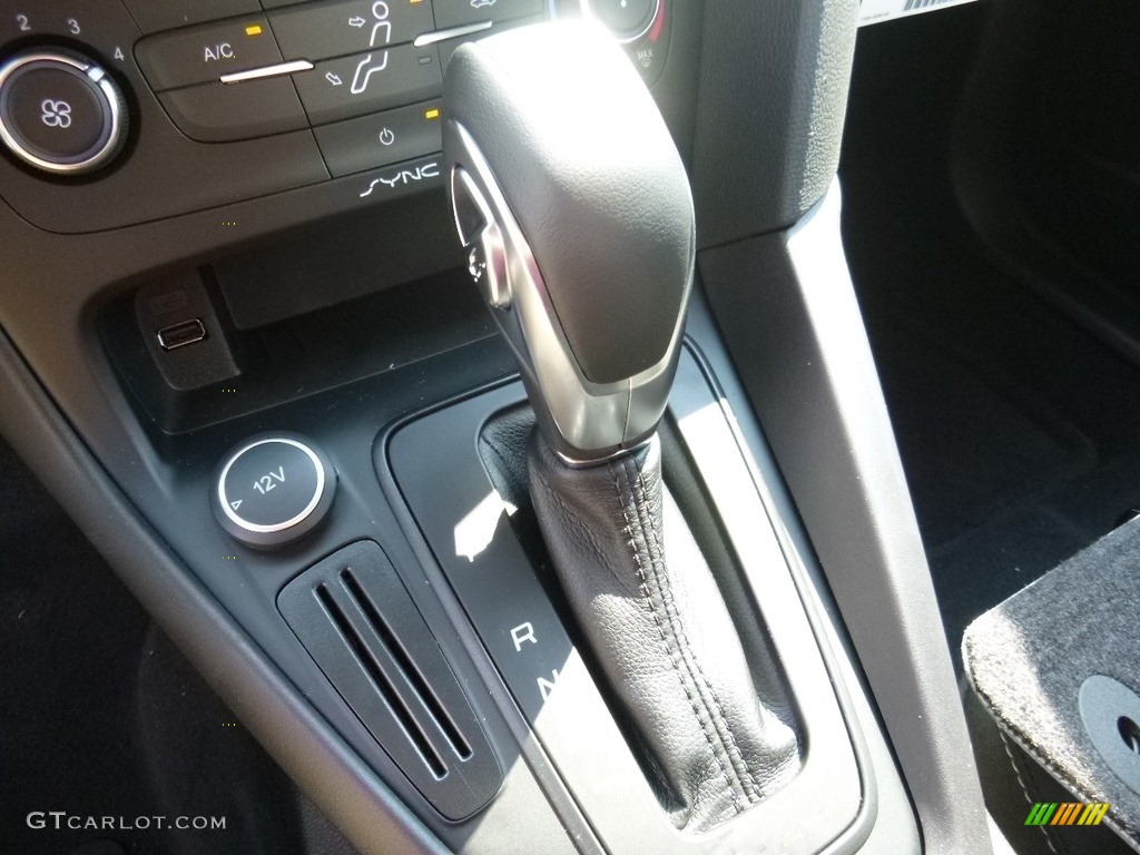 2016 Focus SE Sedan - Shadow Black / Charcoal Black photo #13