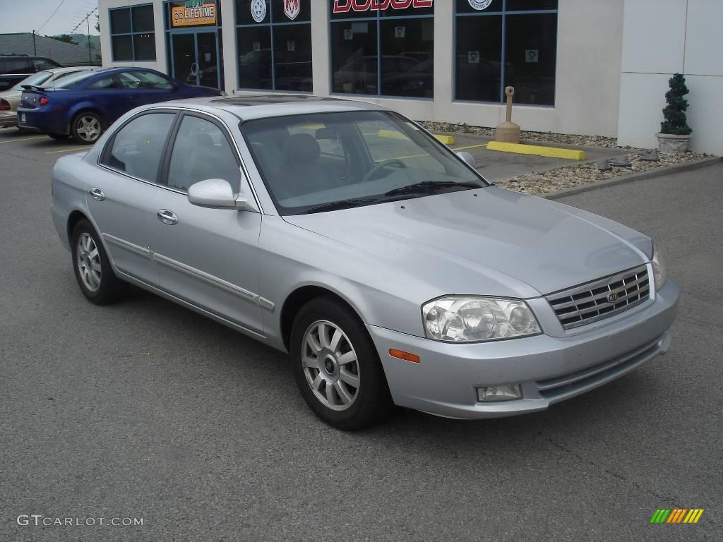 2002 Optima SE V6 - Crystal Silver / Gray photo #18