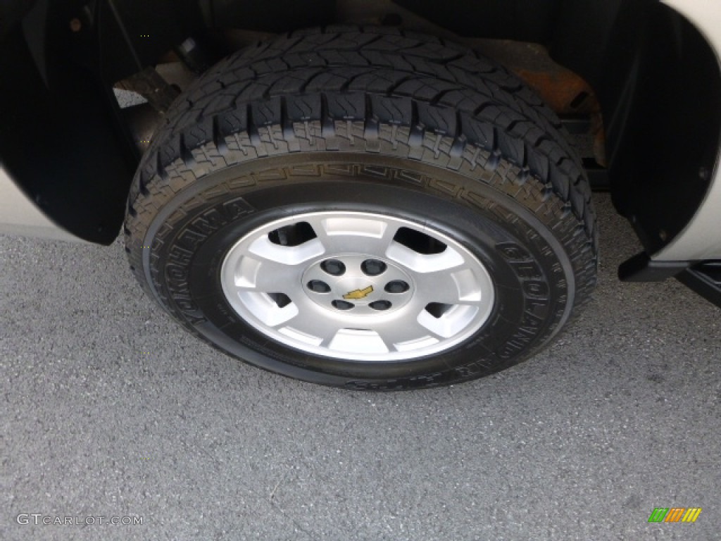 2011 Suburban LT 4x4 - Sheer Silver Metallic / Light Cashmere/Dark Cashmere photo #3