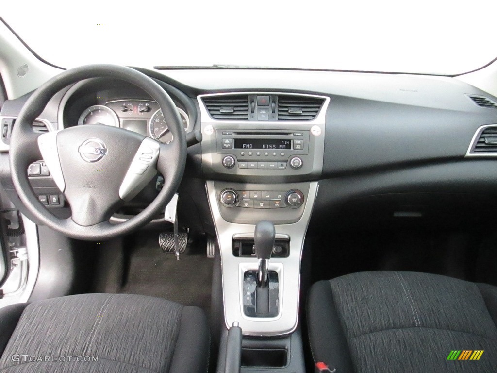 2014 Sentra SV - Brilliant Silver / Charcoal photo #38