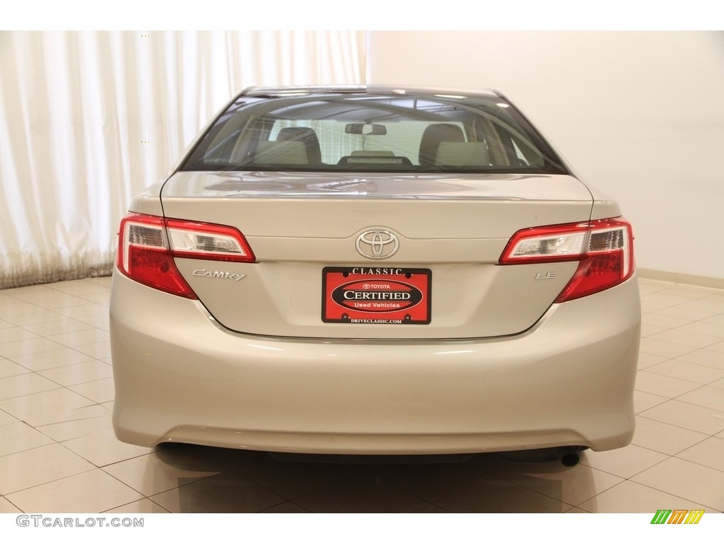 2013 Camry LE - Champagne Mica / Ivory photo #16
