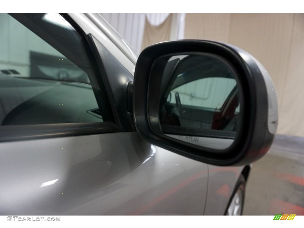 2002 S60 2.4T AWD - Silver Metallic / Graphite photo #56