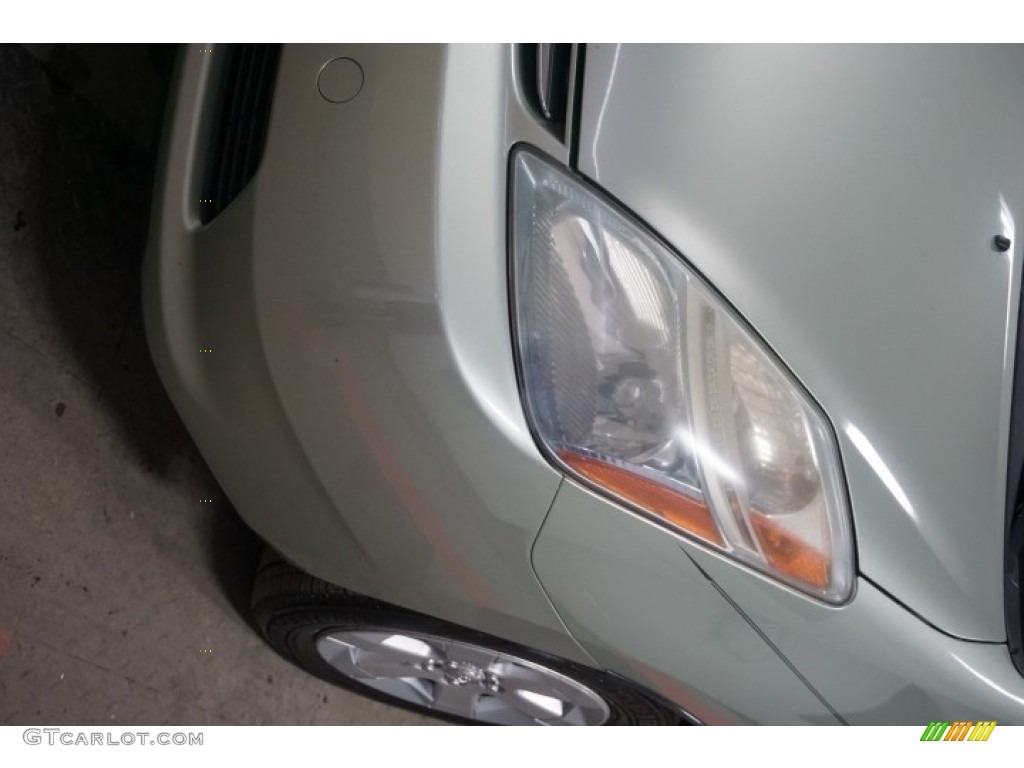 2006 Prius Hybrid - Silver Pine Mica / Gray photo #49