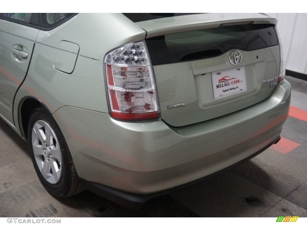 2006 Prius Hybrid - Silver Pine Mica / Gray photo #65
