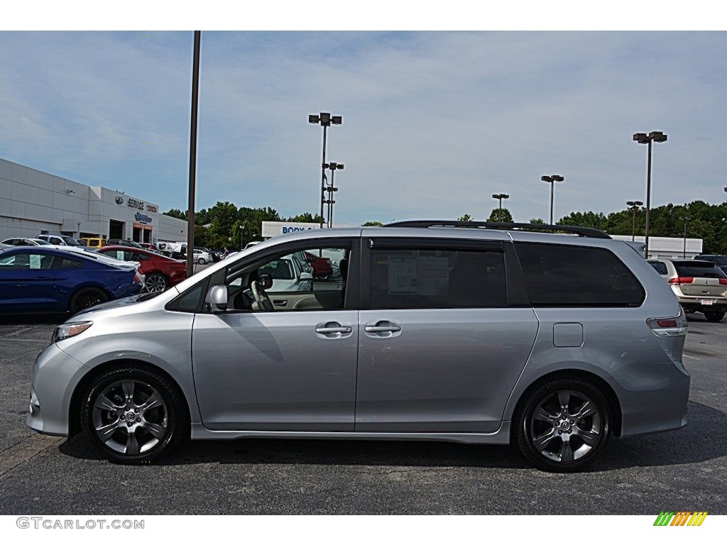 2011 Sienna SE - Silver Sky Metallic / Dark Charcoal photo #6