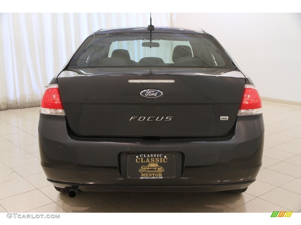 2010 Focus SE Sedan - Ebony Black / Charcoal Black photo #16